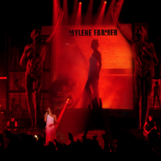 mylene-farmer_fond-d-ecran-mylene-net_2009_109