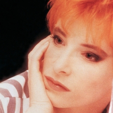 mylene-farmer-1991-marianne-rosenstiehl-707b