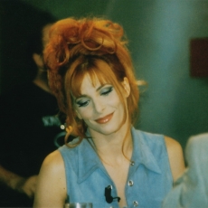 mylene-farmer-tv-20-heures-paris-premiere-30-mai-1996-129