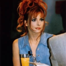 mylene-farmer-tv-20-heures-paris-premiere-30-mai-1996-133