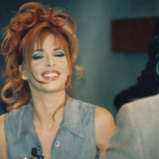 mylene-farmer-tv-20-heures-paris-premiere-30-mai-1996-138