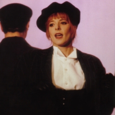 Mylène Farmer - A la folie, pas du tout - TF1 - 29 novembre 1987