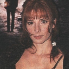 mylene-farmer_1994_avant-premiere-giorgino_105