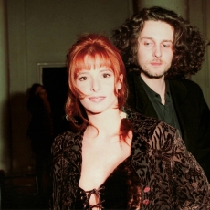 mylene-farmer_1994_avant-premiere-giorgino_110