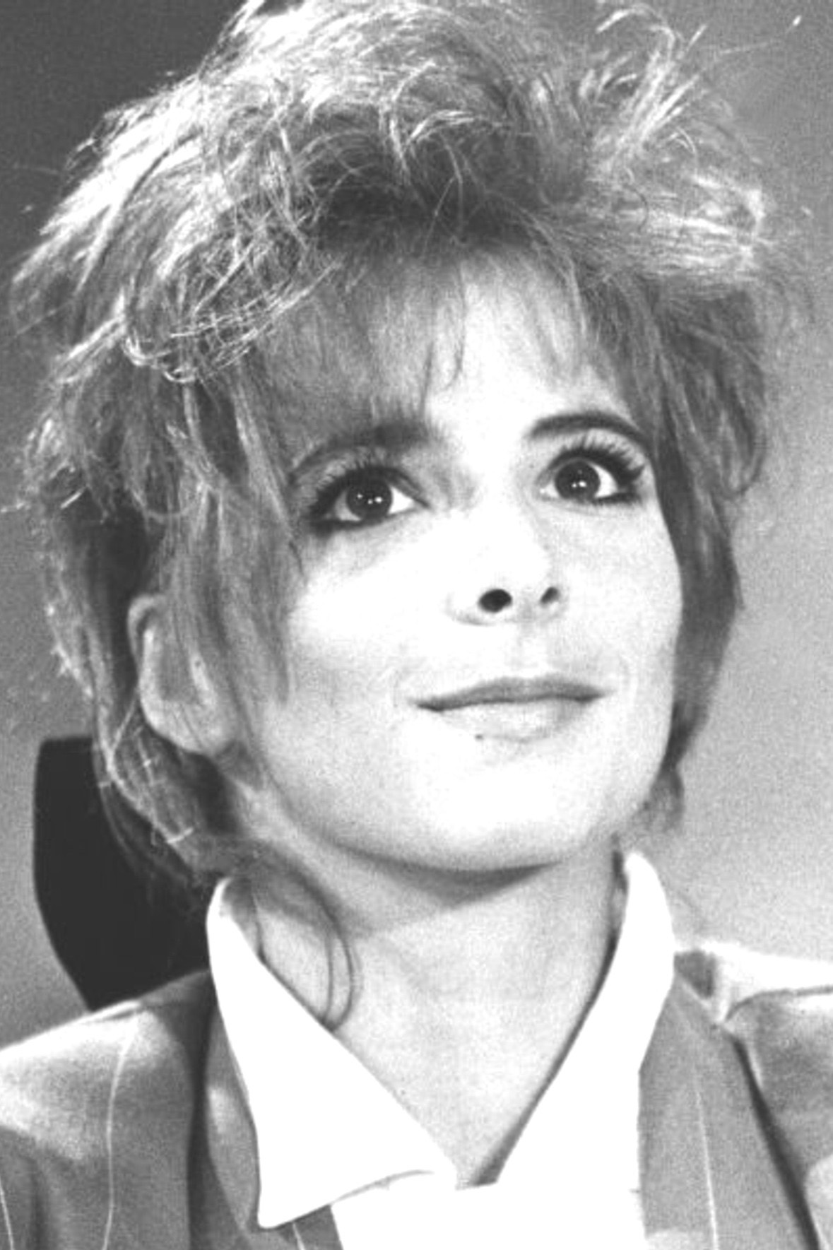 mylene-farmer-1987-tv-c-est-encore-mieux-l-apres-midi-antenne-2-09-avril-1987-117