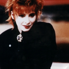 mylene-farmer-tv-c-est-encore-mieux-l-apres-midi-antenne-2-22-janvier-1987-110