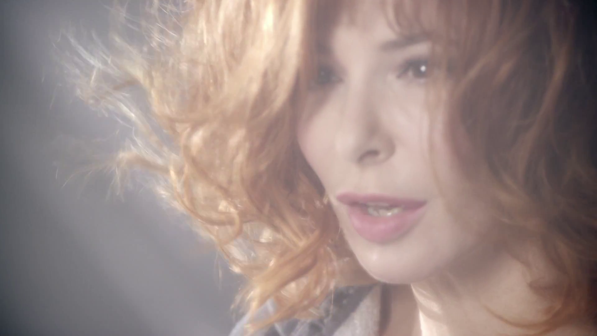 mylene-farmer-clip-a-l-ombre-capture-201