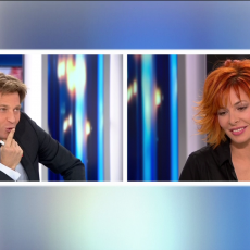 mylene-farmer_jt-de-20-heures_france-2_12-12-2010_105