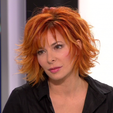 mylene-farmer_jt-de-20-heures_france-2_12-12-2010_113