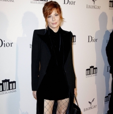 mylene-farmer-cite-cinema-21-septembre-2012-134