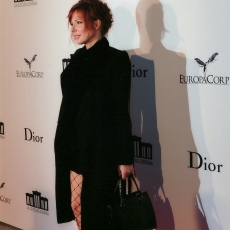 mylene-farmer-cite-cinema-21-septembre-2012-173