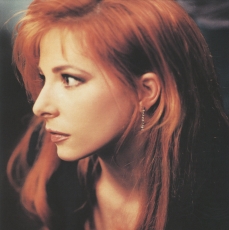 Mylène Farmer - Clip California - 1996 - Photographe : Marianne Rosenstiehl