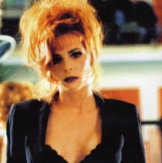 mylene-farmer-1996-clip-california-marianne-rosenstiehl-121