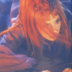 Mylène Farmer - Tournage du clip L'Âme-Stram-Gram - Photographe : Claude Gassian