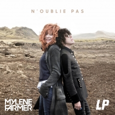 Mylène Farmer - Clip N'oublie pas - Photographe : Claude Gassian