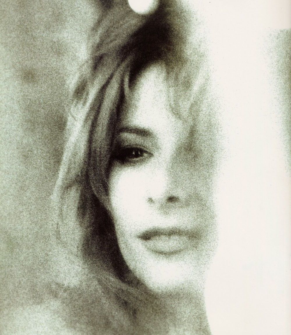 mylene-farmer_1995_claude-gassian_tournage-clip-xxl_108