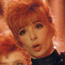 mylene-farmer-tv-cocoparadise-tf1-16-novembre-1988-108