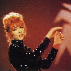 mylene-farmer-tv-cocoparadise-tf1-16-novembre-1988-112