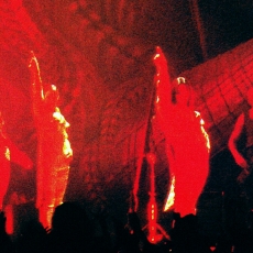 Mylène Farmer - Mylenium Tour - L'Âme-Stram-Gram - Photographe : Claude Gassian