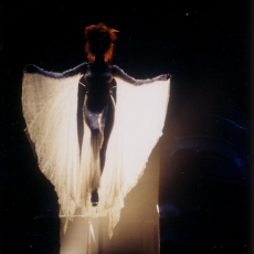 mylene-farmer-mylenium-tour-photos-fans-101