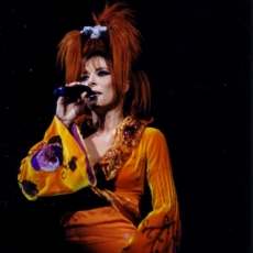 mylene-farmer-mylenium-tour-photos-fans-203