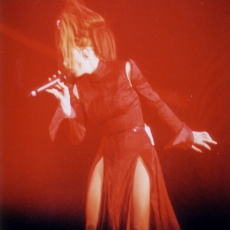 mylene-farmer-mylenium-tour-photos-fans-603