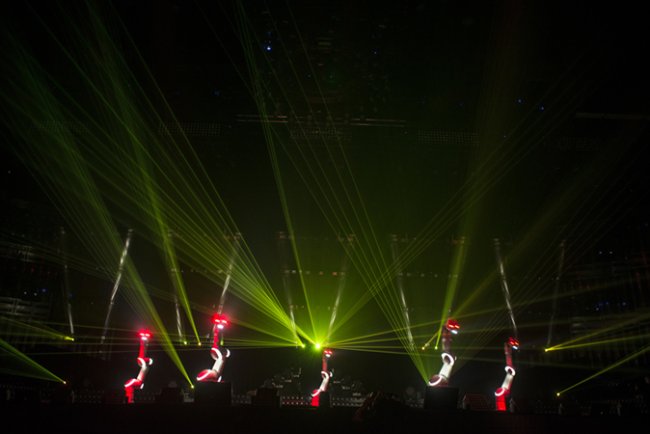 Robots pendant l'Interlude des concerts Timeless 2013 - Photo : Robin