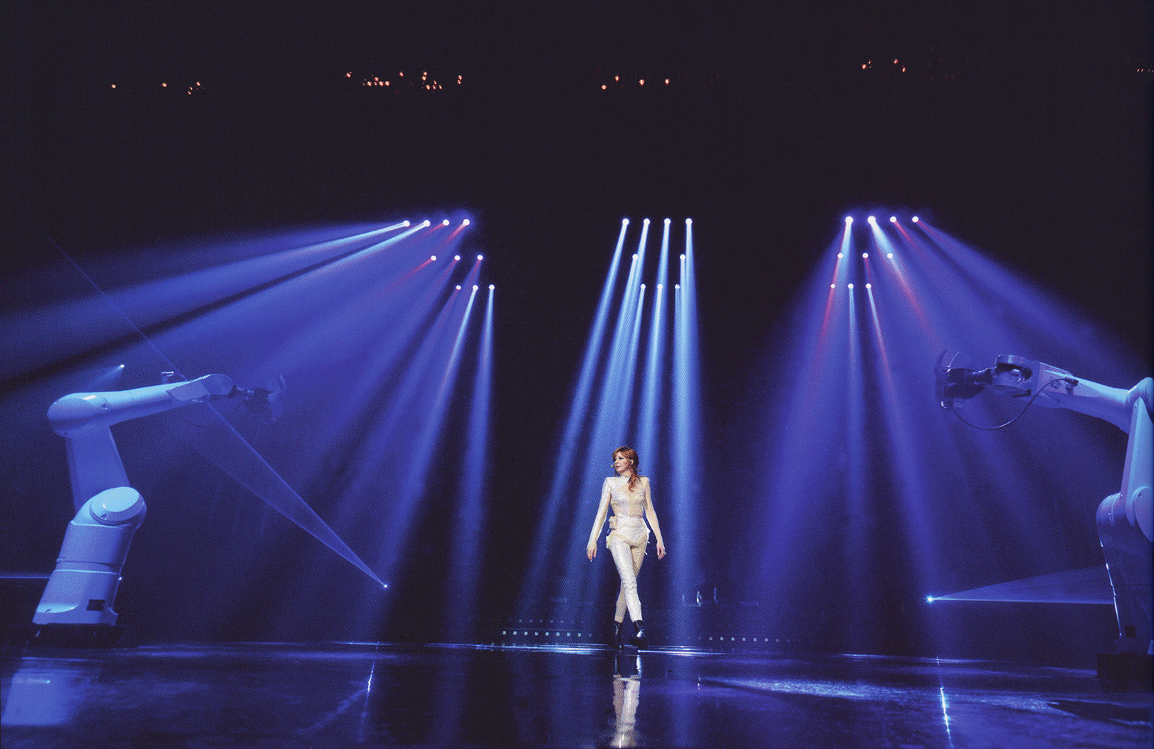 mylene-farmer-concerts-timeless-2013-064