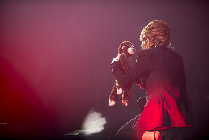 mylene-farmer-concerts-timeless-2013-080