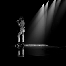 mylene-farmer-concerts-timeless-2013-070