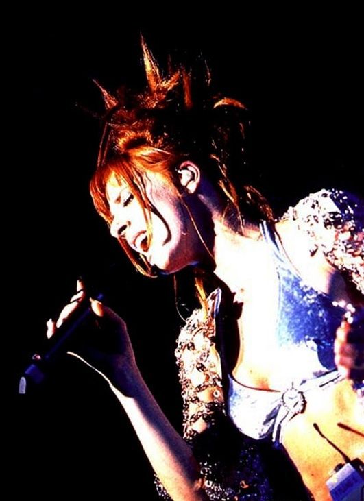 mylene-farmer-tour-1996-claude-gassian-213