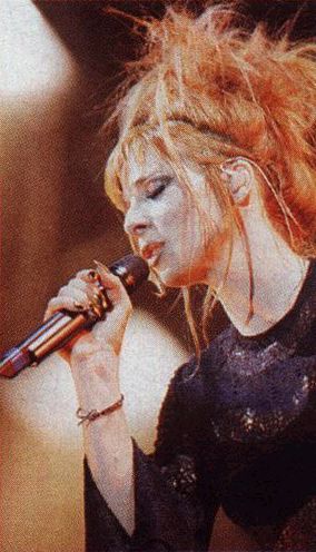 mylene-farmer-tour-1996-claude-gassian-502