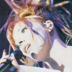 Mylène Farmer - Vertige - Tour 1996 - Photographe : Claude Gassian