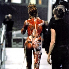 Mylène Farmer - Tour 2009 - Backstage - Photographe : Nathalie Delépine