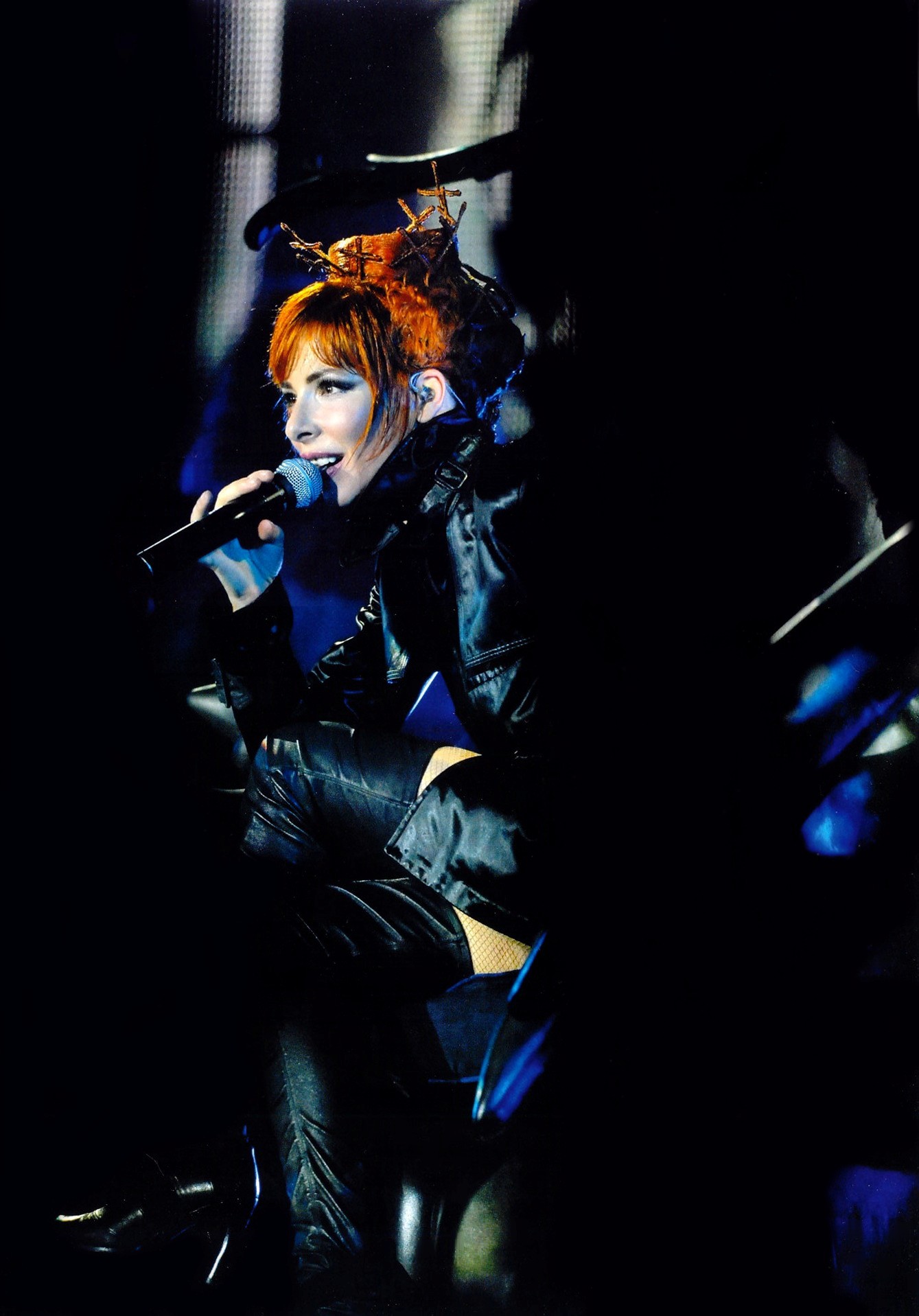 mylene-farmer_2009_tour-2009_100