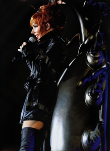 mylene-farmer_2009_tour-2009_101