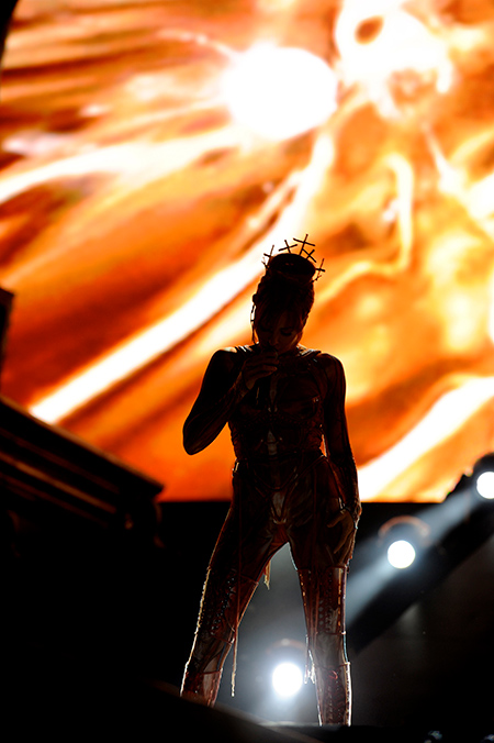 mylene-farmer_2009_tour-2009_102