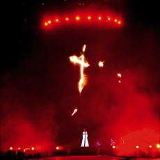 Mylène Farmer - Point de suture Tour 2009 