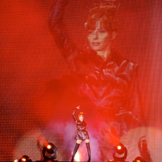 Myl&egrave;ne Farmer - Tour 2009