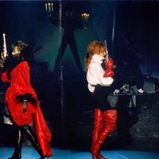 Mylène Farmer - Tour 89 - Libertine - Photographe : Marianne Rosenstiehl