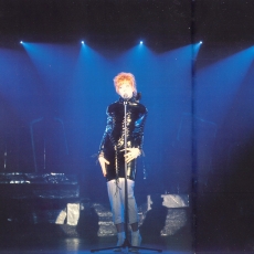 Mylène Farmer Tour 89 - Photographe : Marianne Rosenstiehl - Déshabillez-moi