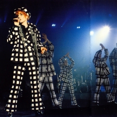 Mylène Farmer - Tour 89 - Sans contrefaçon - Photographe : Marianne Rosenstiehl