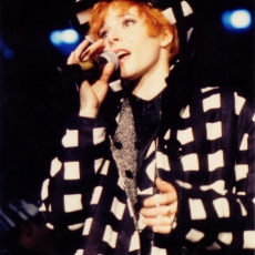 Mylène Farmer - Tour 89 - Sans contrefaçon - Photographe : Marianne Rosenstiehl