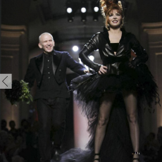 Mylène Farmer - Défilé Jean-Paul Gaultier - 06 juillet 2011