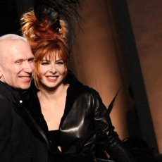 Jean-Paul Gaultier et Mylène Farmer - Défilé Jean-Paul Gaultier - 06 juillet 2011