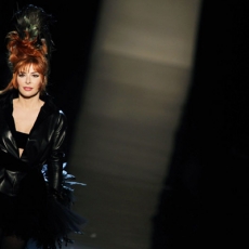 Mylène Farmer - Défilé Jean-Paul Gaultier - 06 juillet 2011