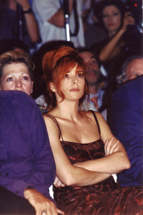 mylene-farmer_1999_defile-thierry-mugler_108