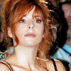 mylene-farmer_1999_defile-thierry-mugler_102