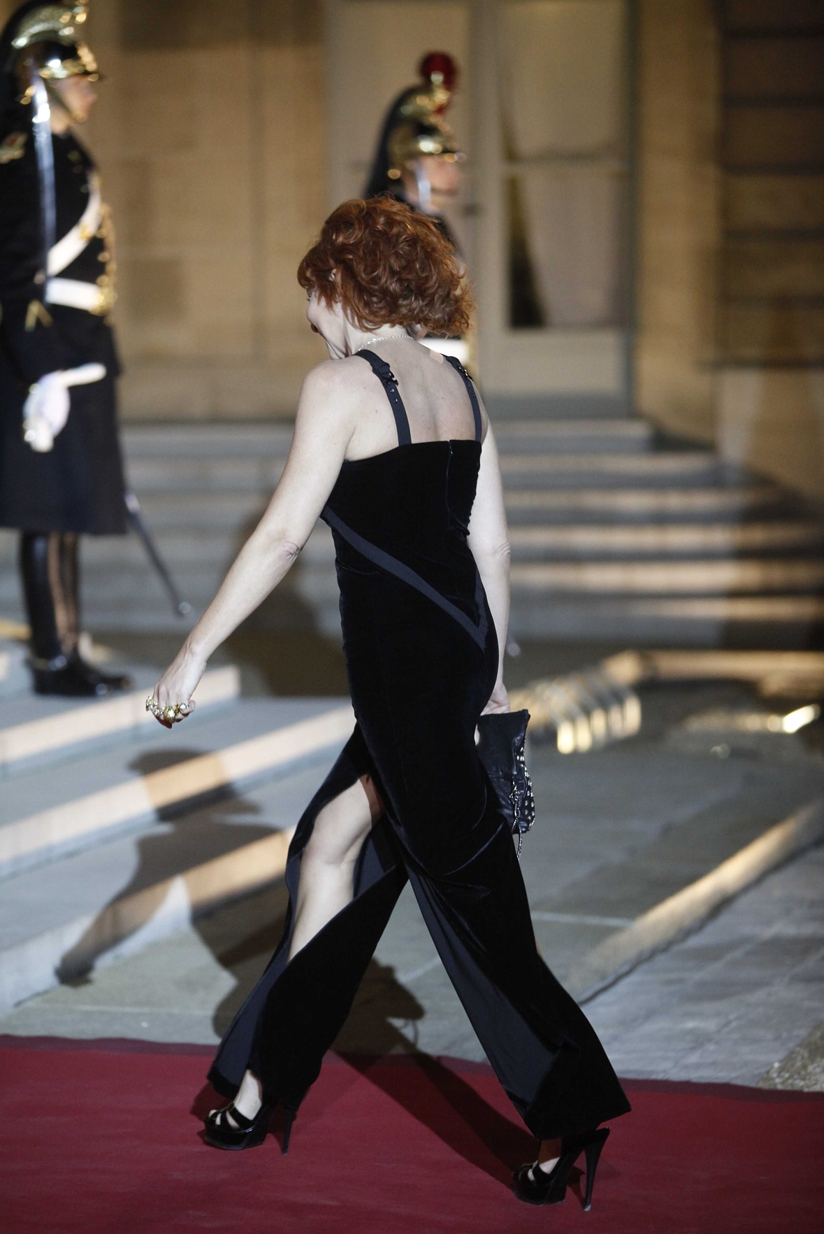 mylene-farmer_2010_elysee_013