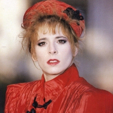 Mylène Farmer - Embarquement immédiat - 11/02/1987